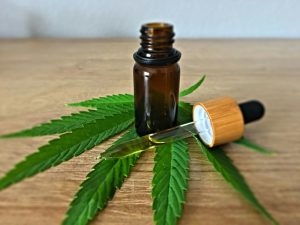 CBD et interaction médicamenteuse : ce que dit la science